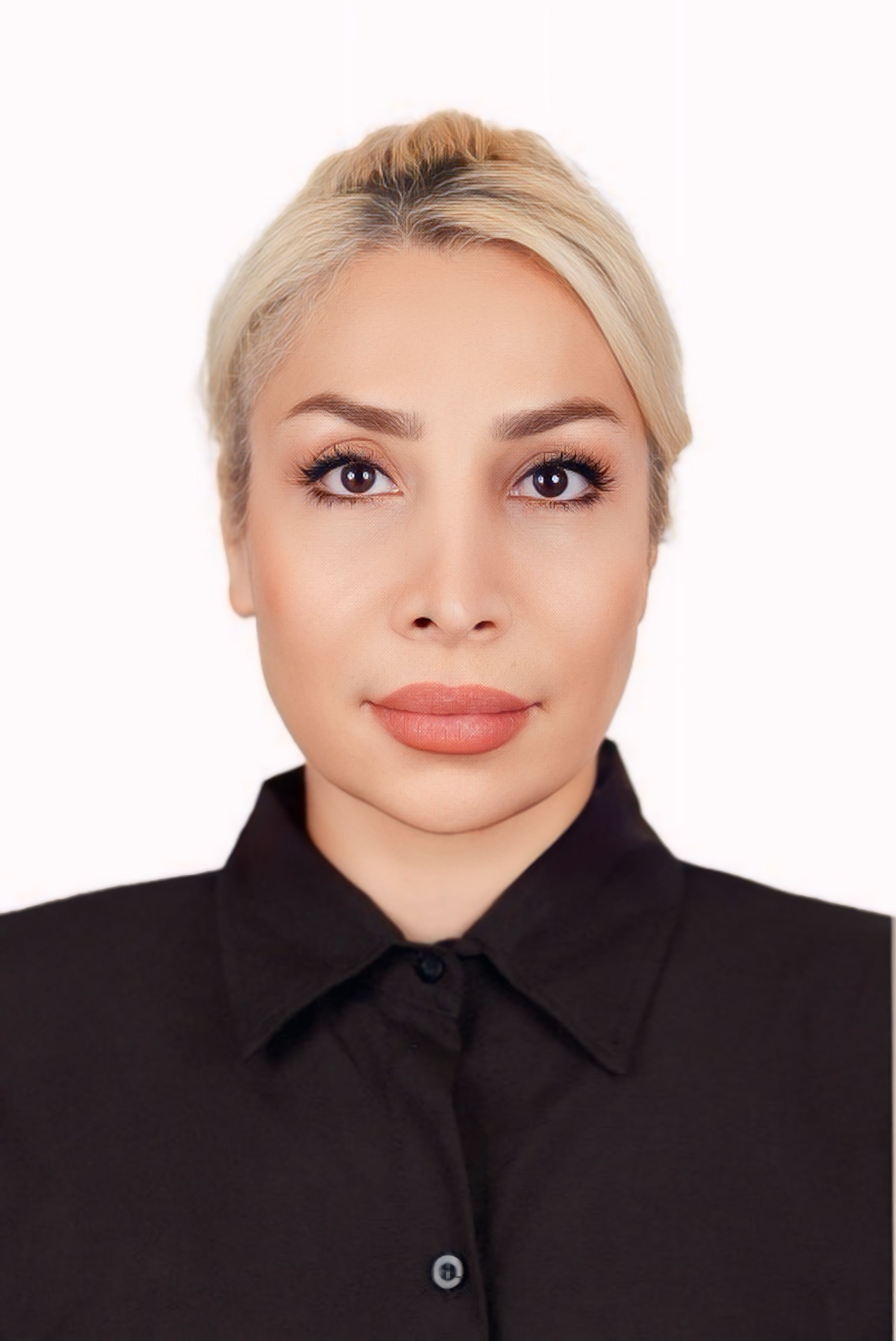 Azadeh Abniko