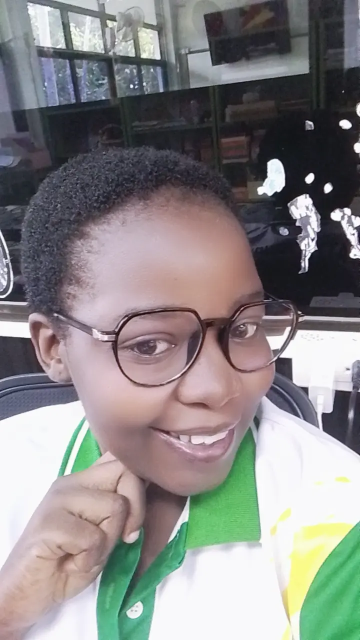 Roseline Mujeketwa